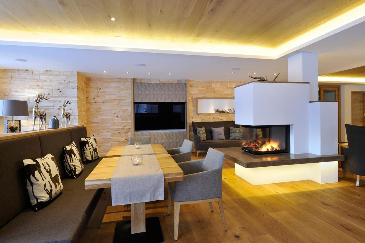 Sunnsait - Appartements Fuer Geniesser Maria Alm am Steinernen Meer Exterior photo